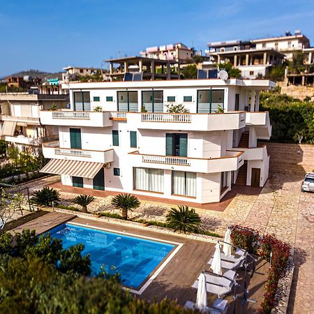 Villa La Quiete - Adults Only Cuke 外观 照片