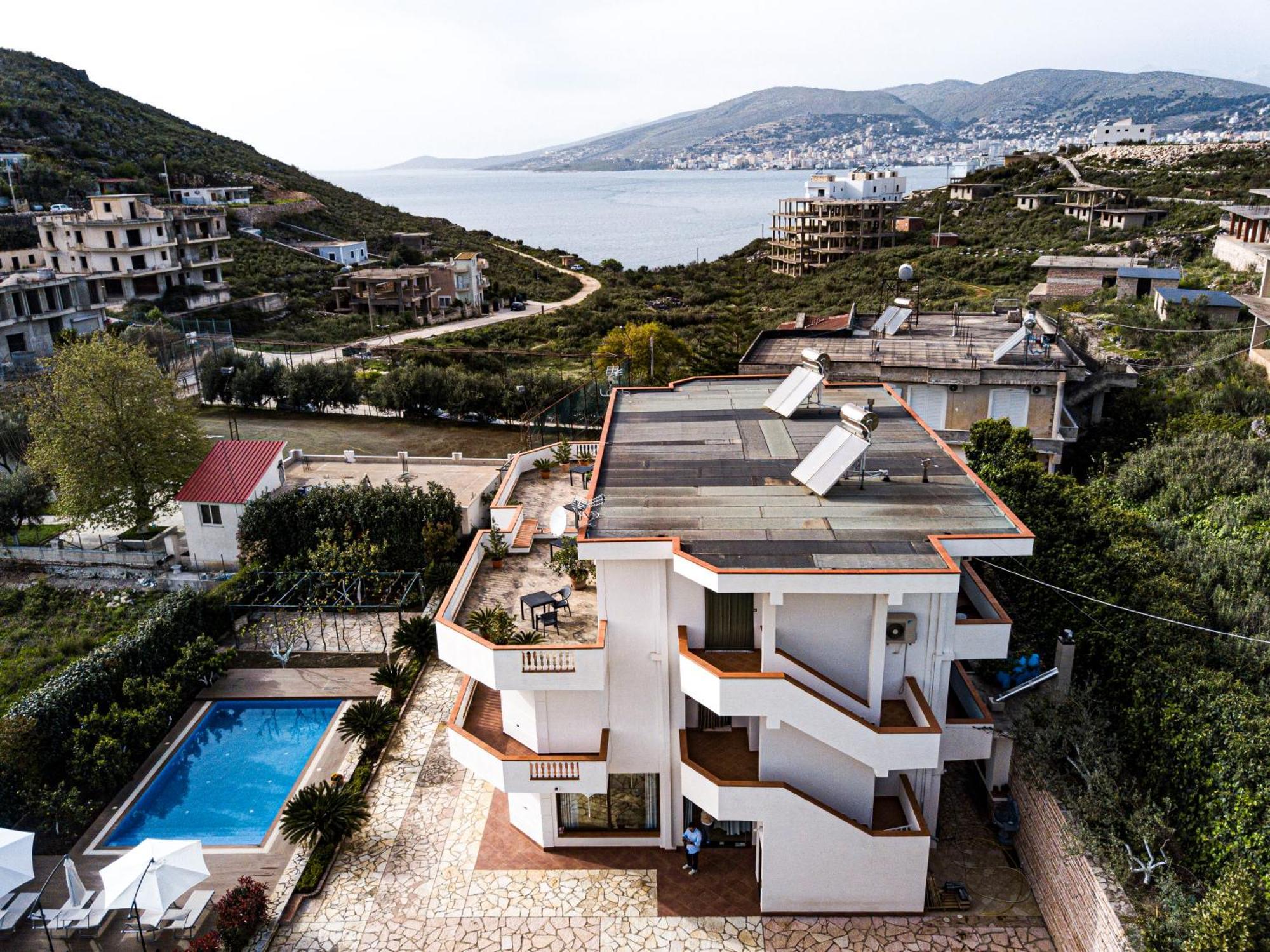Villa La Quiete - Adults Only Cuke 外观 照片