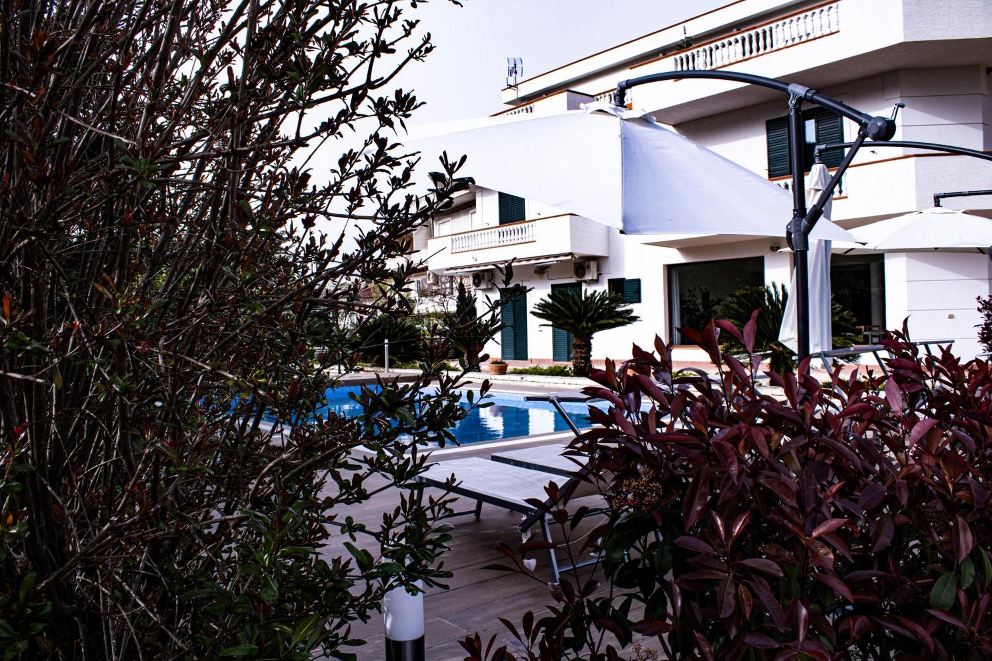 Villa La Quiete - Adults Only Cuke 外观 照片