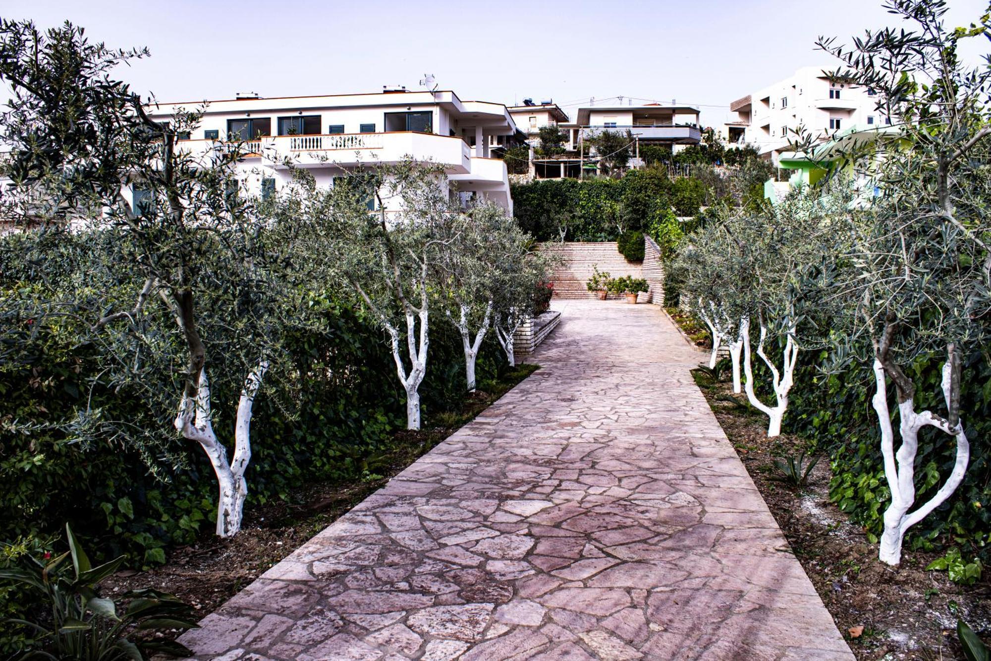 Villa La Quiete - Adults Only Cuke 外观 照片