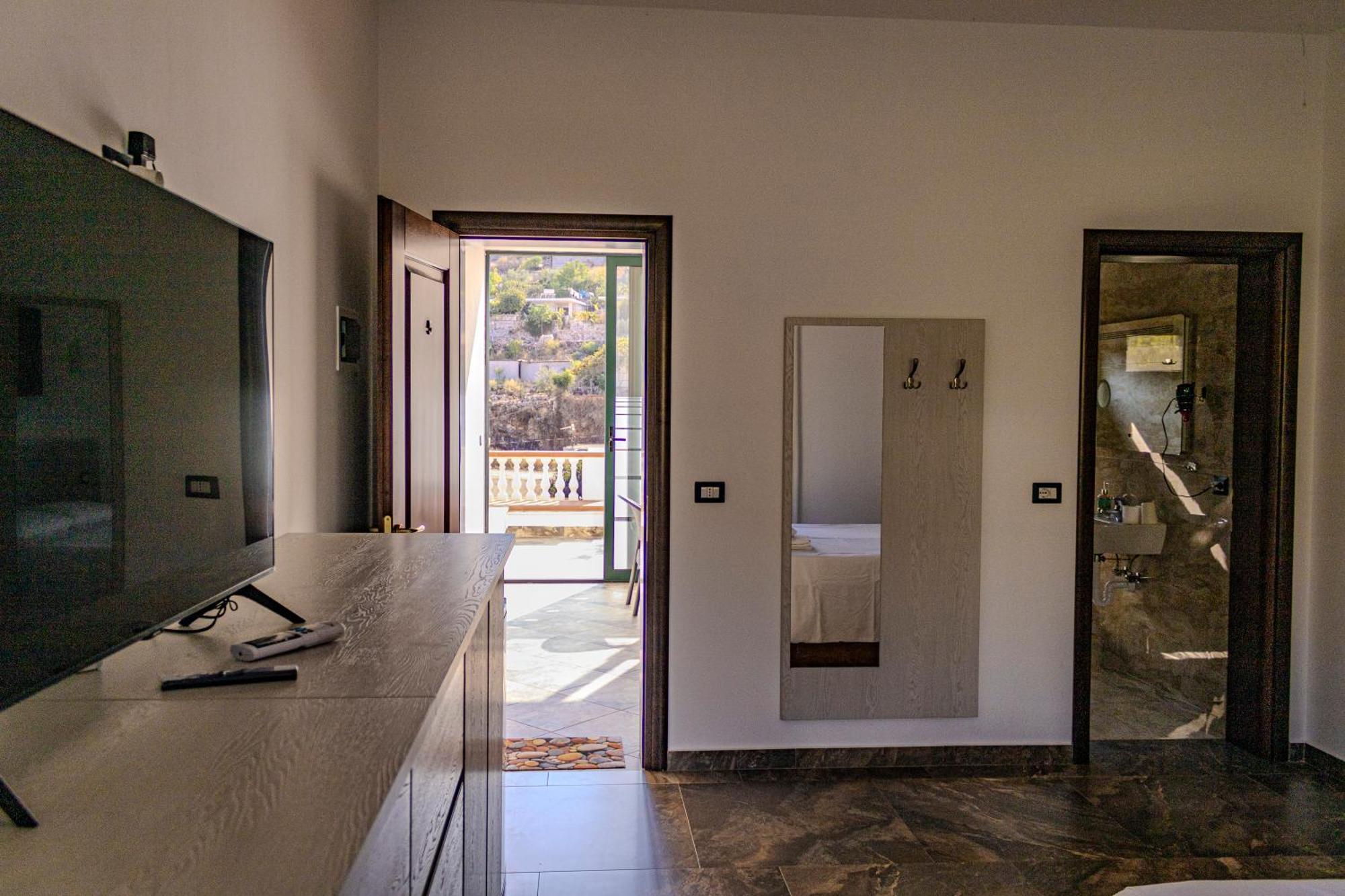 Villa La Quiete - Adults Only Cuke 外观 照片