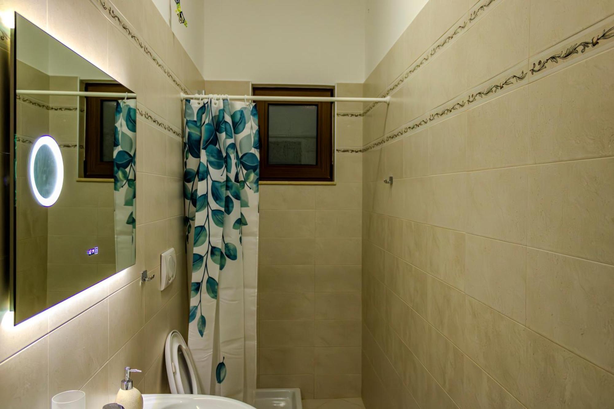 Villa La Quiete - Adults Only Cuke 外观 照片