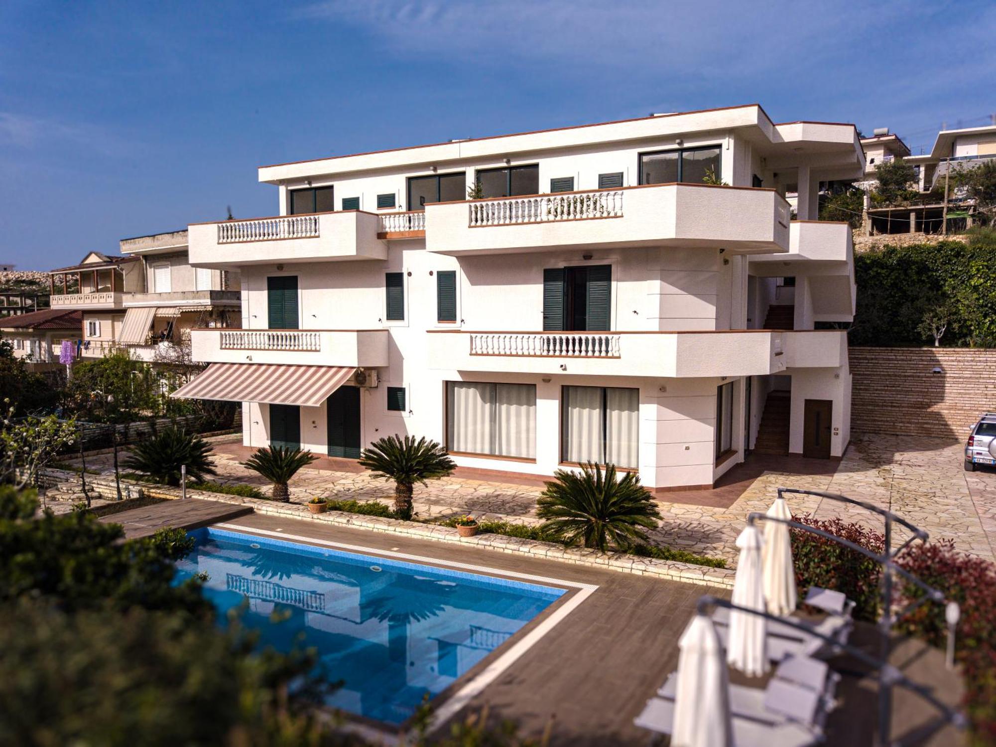 Villa La Quiete - Adults Only Cuke 外观 照片